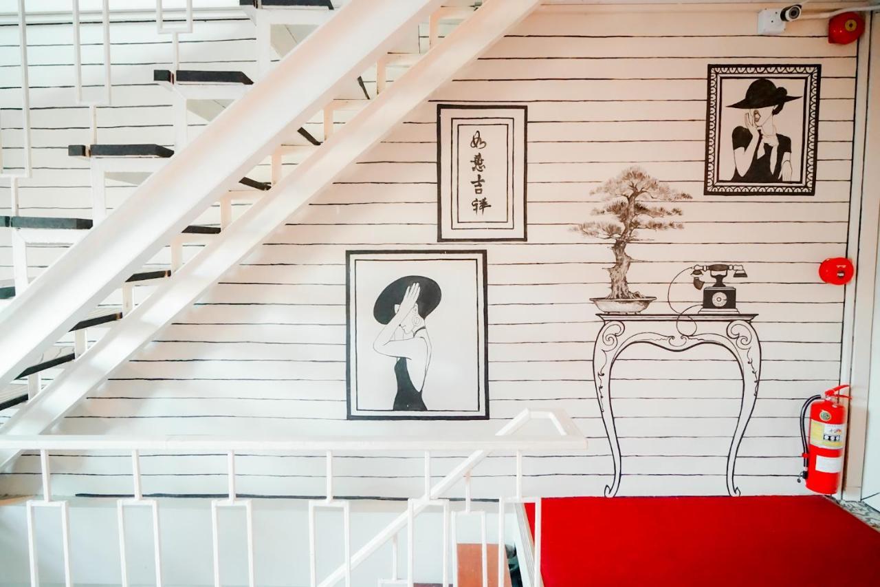 2499 Heritage Chinatown Bangkok Hotel By Roomquest 외부 사진