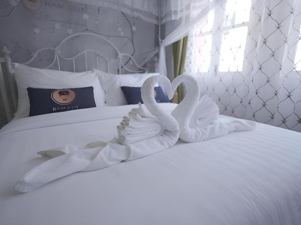 2499 Heritage Chinatown Bangkok Hotel By Roomquest 외부 사진