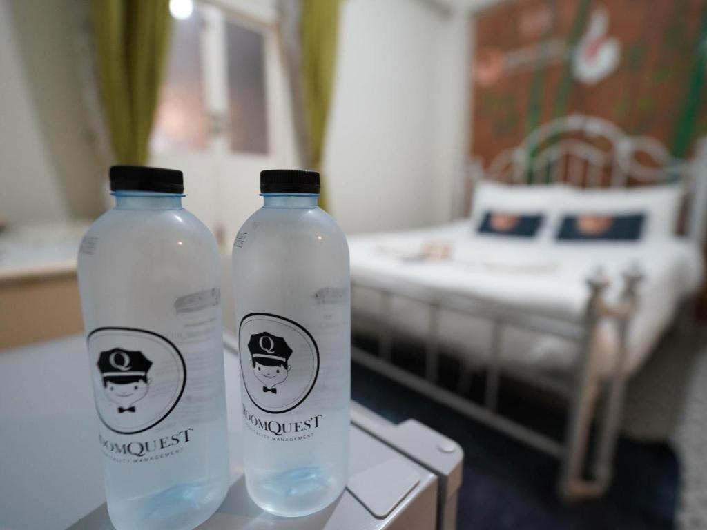 2499 Heritage Chinatown Bangkok Hotel By Roomquest 외부 사진
