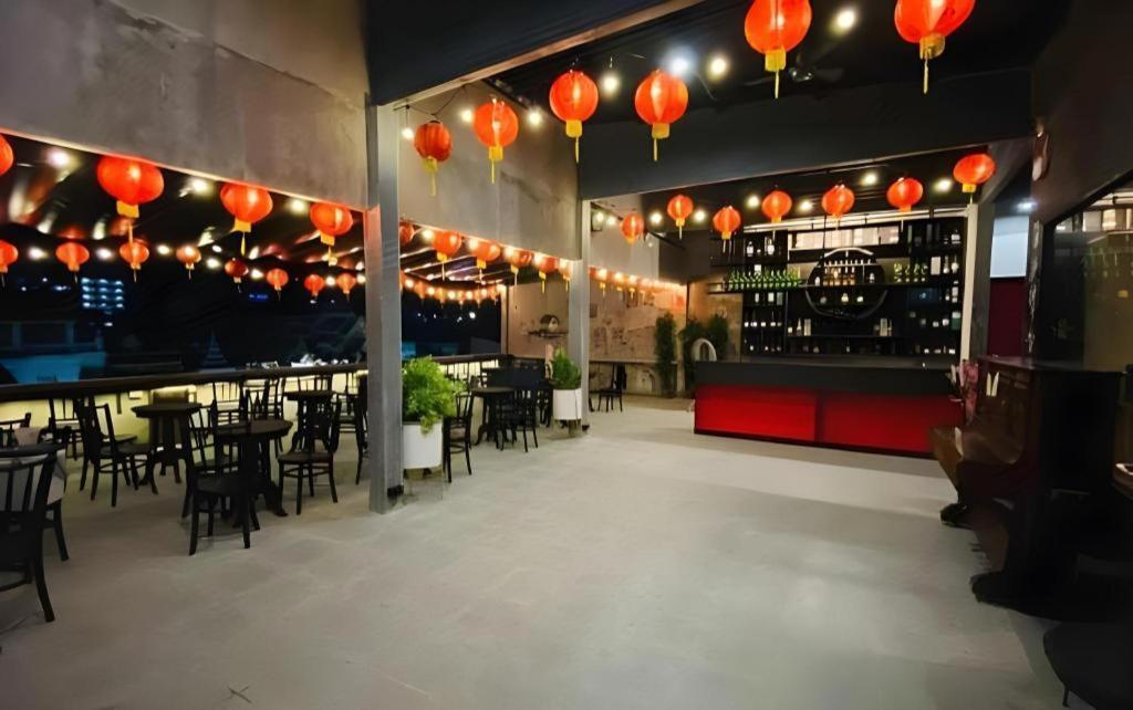 2499 Heritage Chinatown Bangkok Hotel By Roomquest 외부 사진